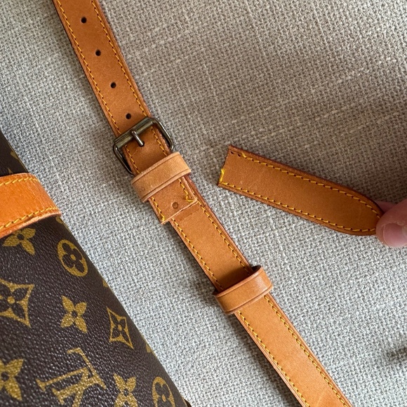 Mint!! Louis Vuitton Keepall Bandouliere 60 mint!! - Picture 15 of 15